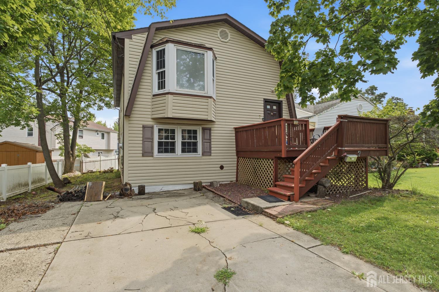 7 Exeter Street Highland Park NJ 08904