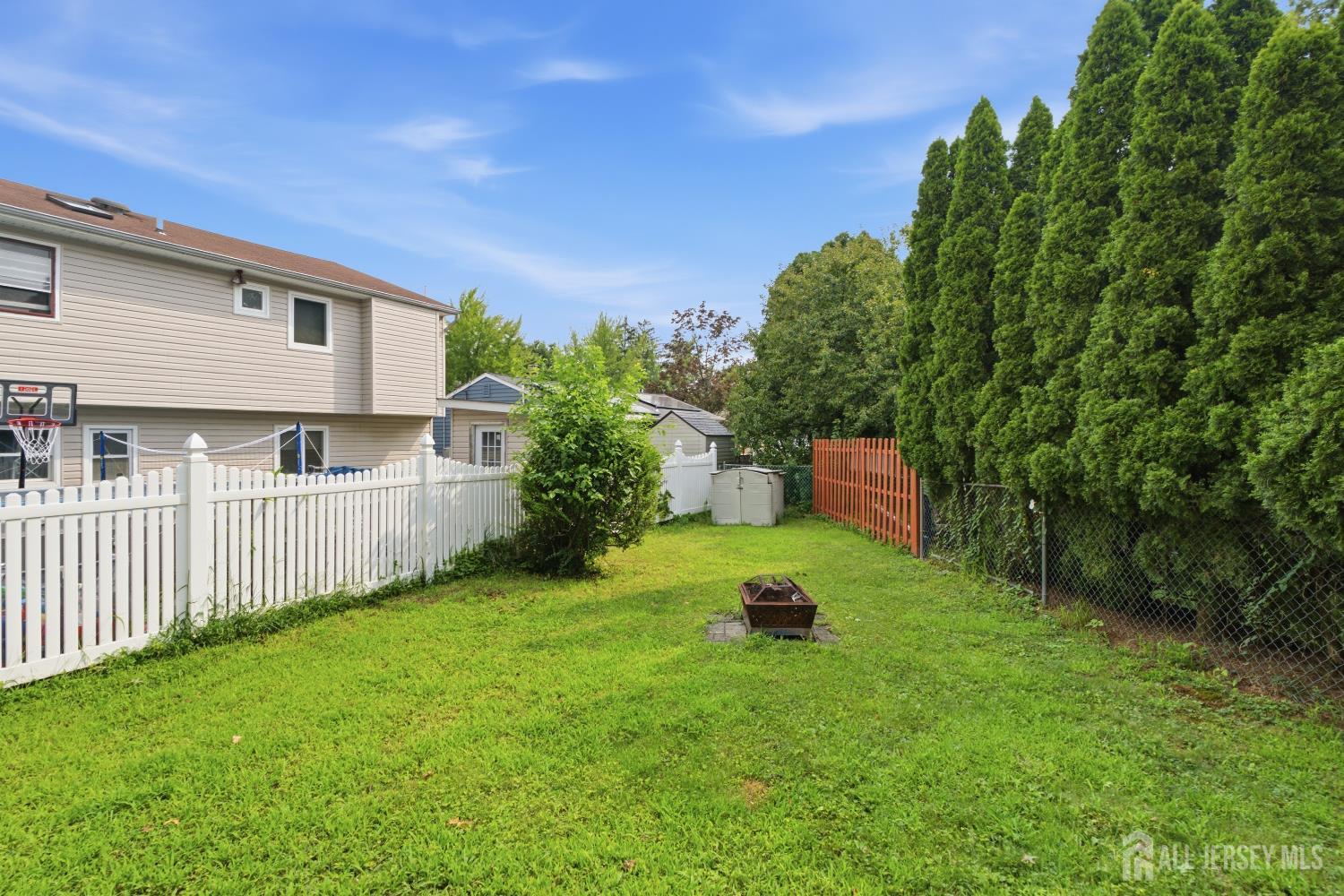 7 Exeter Street Highland Park NJ 08904