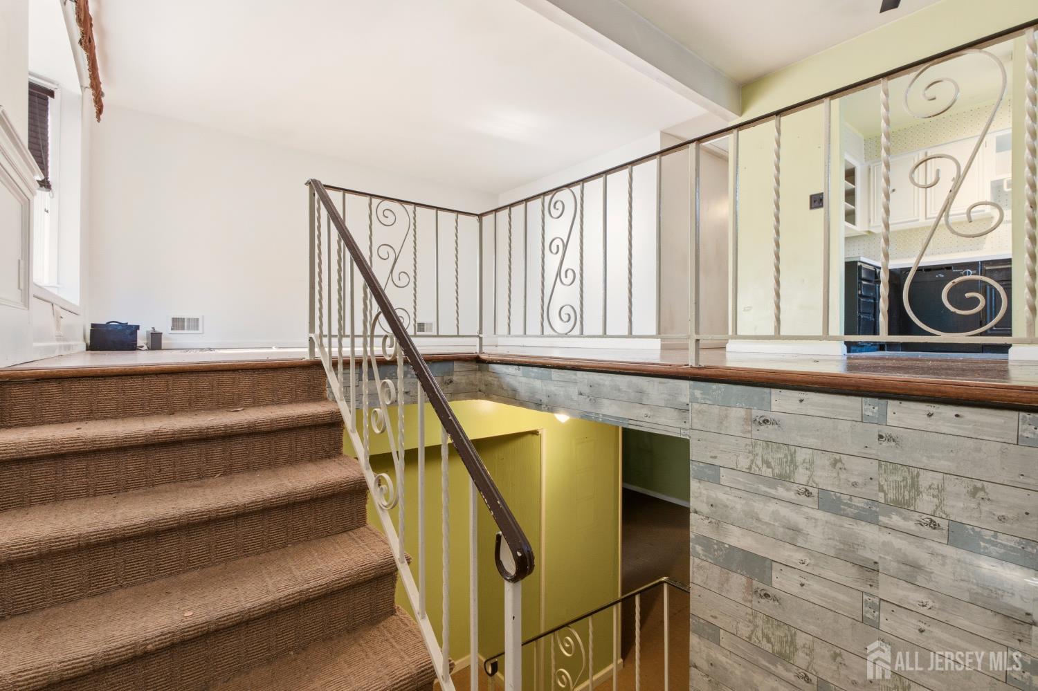 7 Exeter Street Highland Park NJ 08904