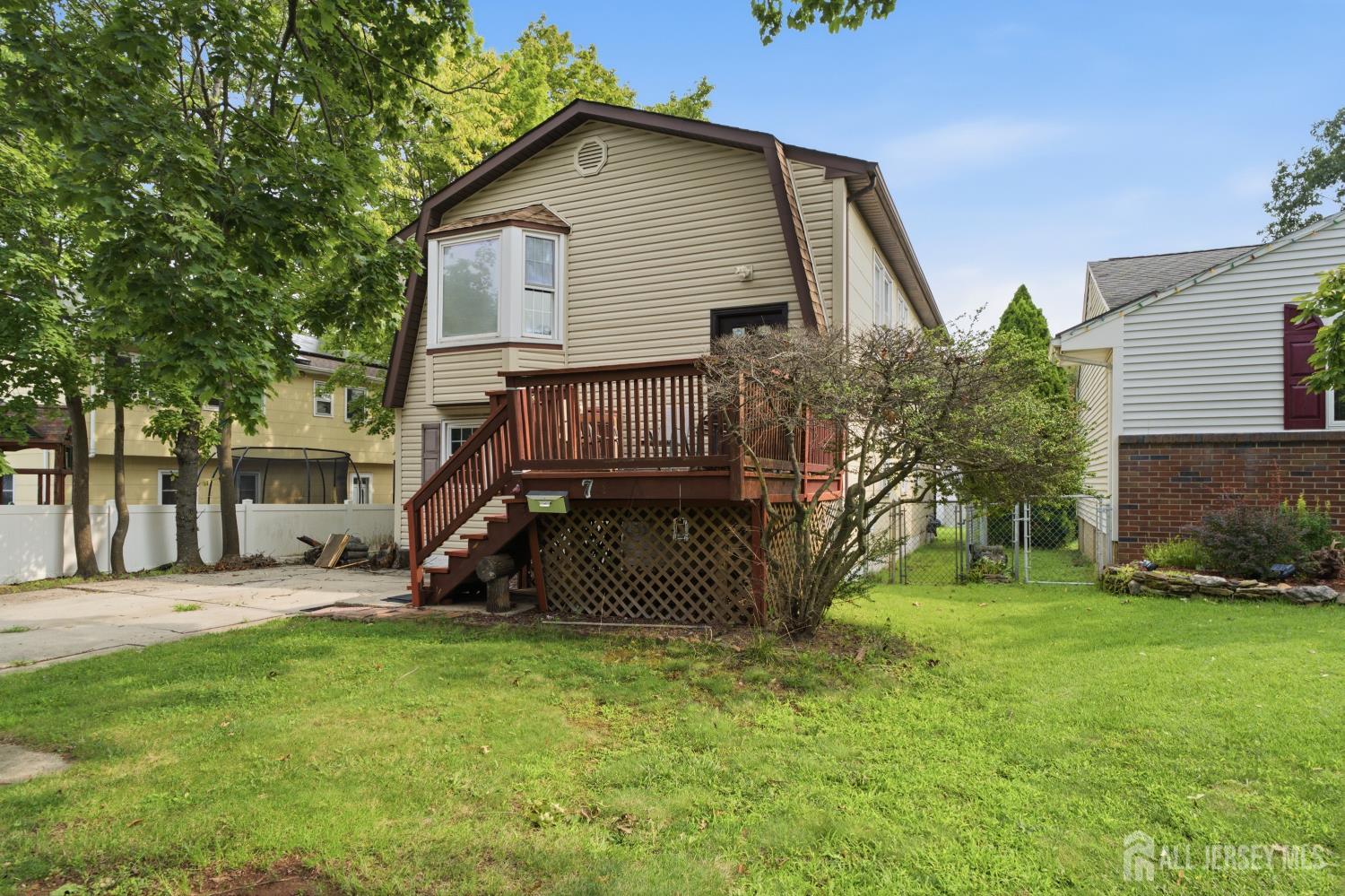 7 Exeter Street Highland Park NJ 08904