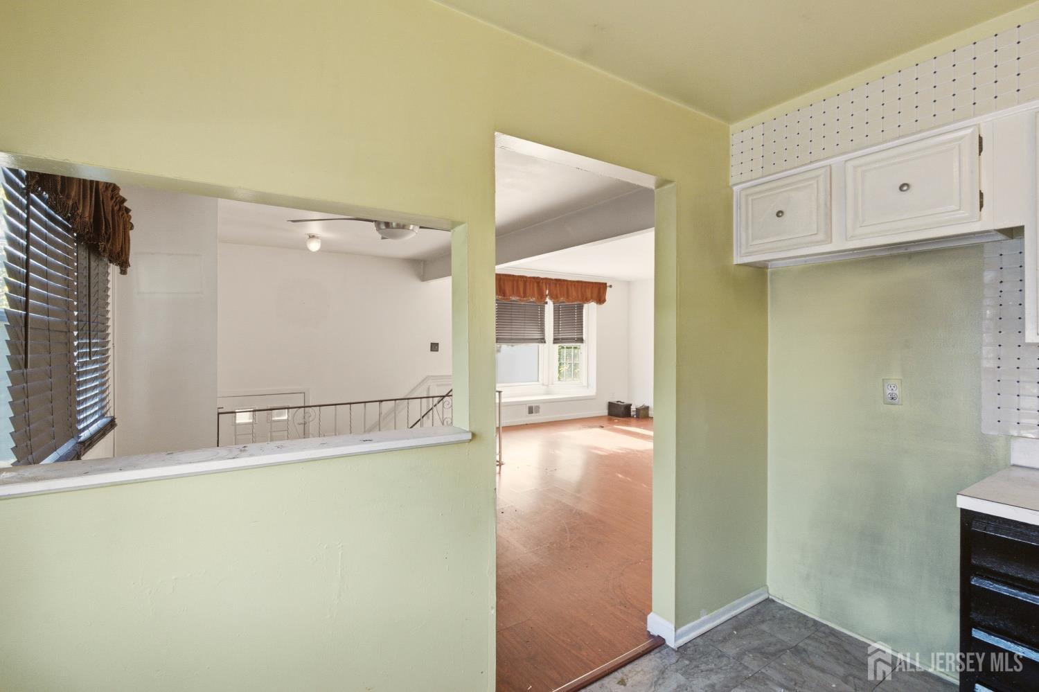 7 Exeter Street Highland Park NJ 08904