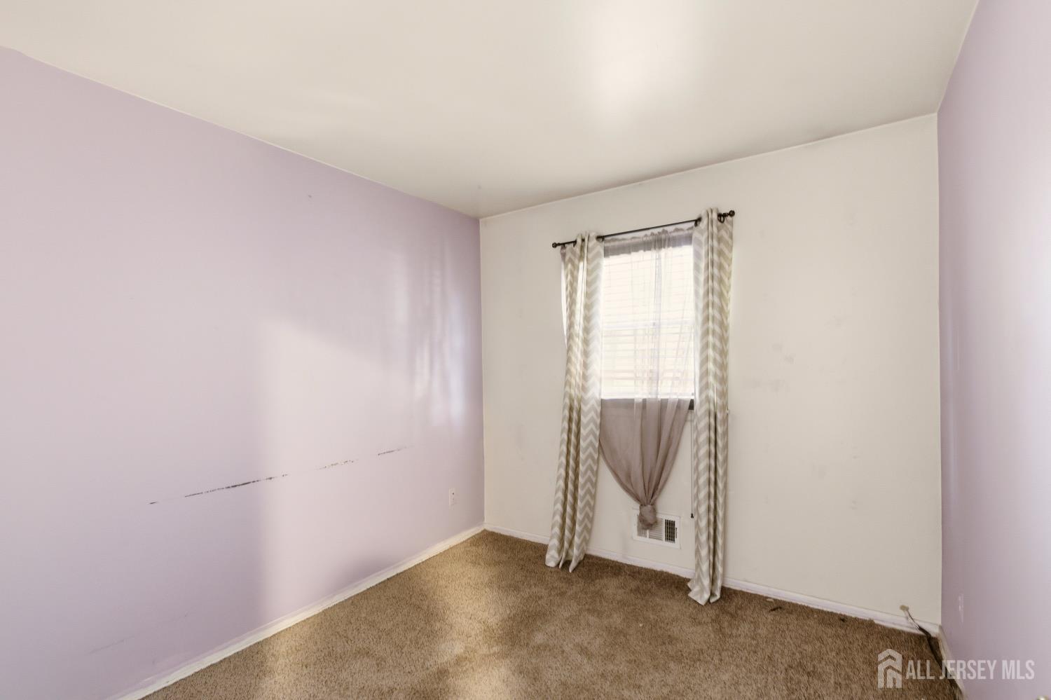 7 Exeter Street Highland Park NJ 08904