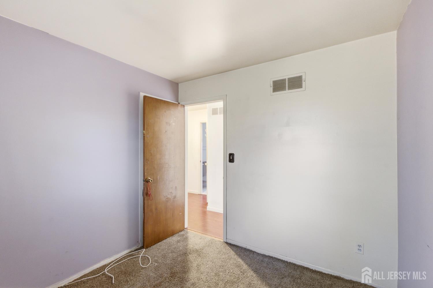 7 Exeter Street Highland Park NJ 08904
