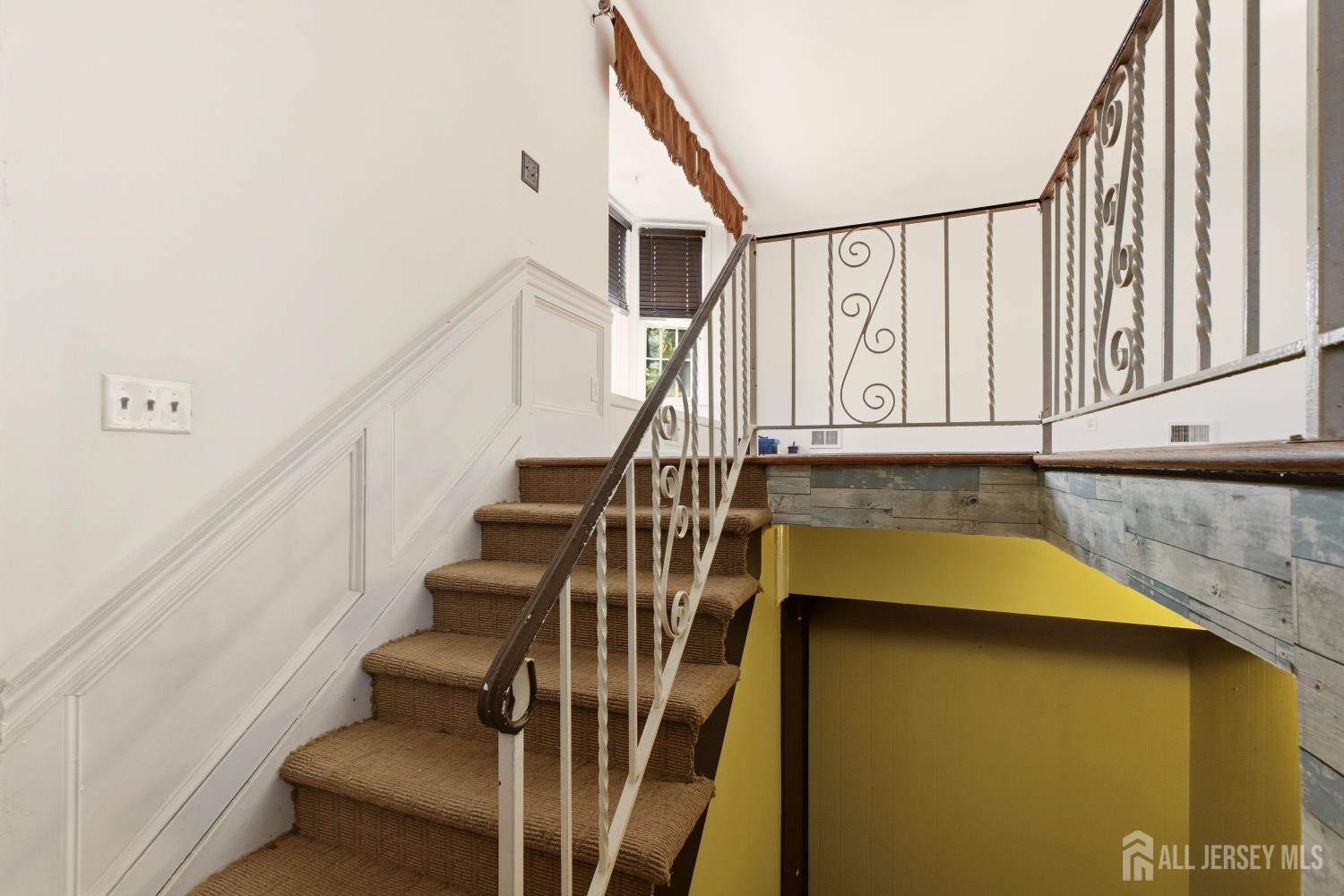 7 Exeter Street Highland Park NJ 08904