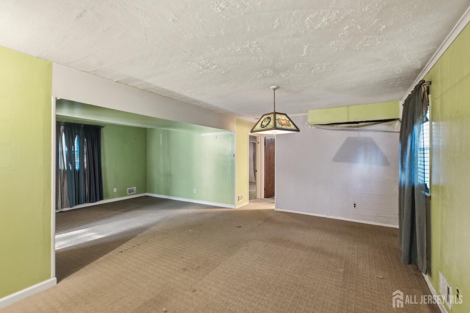 7 Exeter Street Highland Park NJ 08904