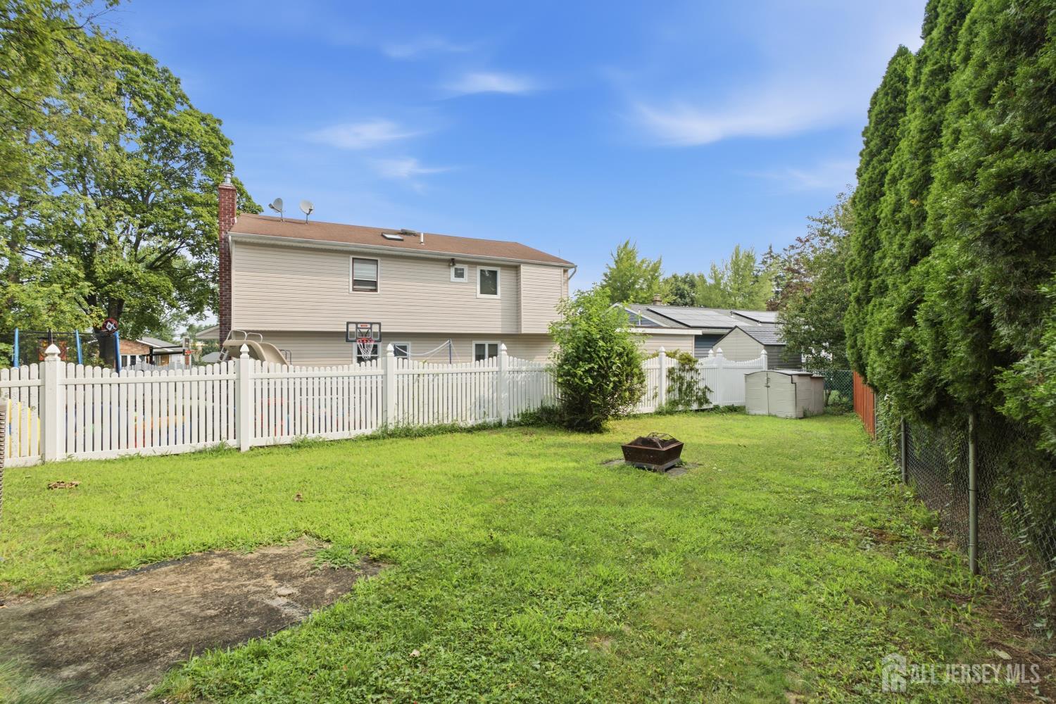 7 Exeter Street Highland Park NJ 08904