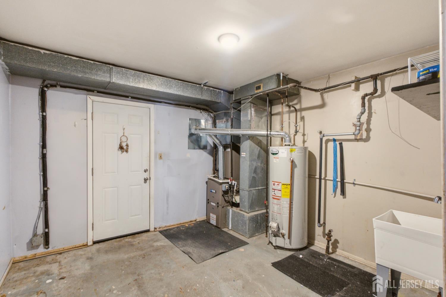7 Exeter Street Highland Park NJ 08904