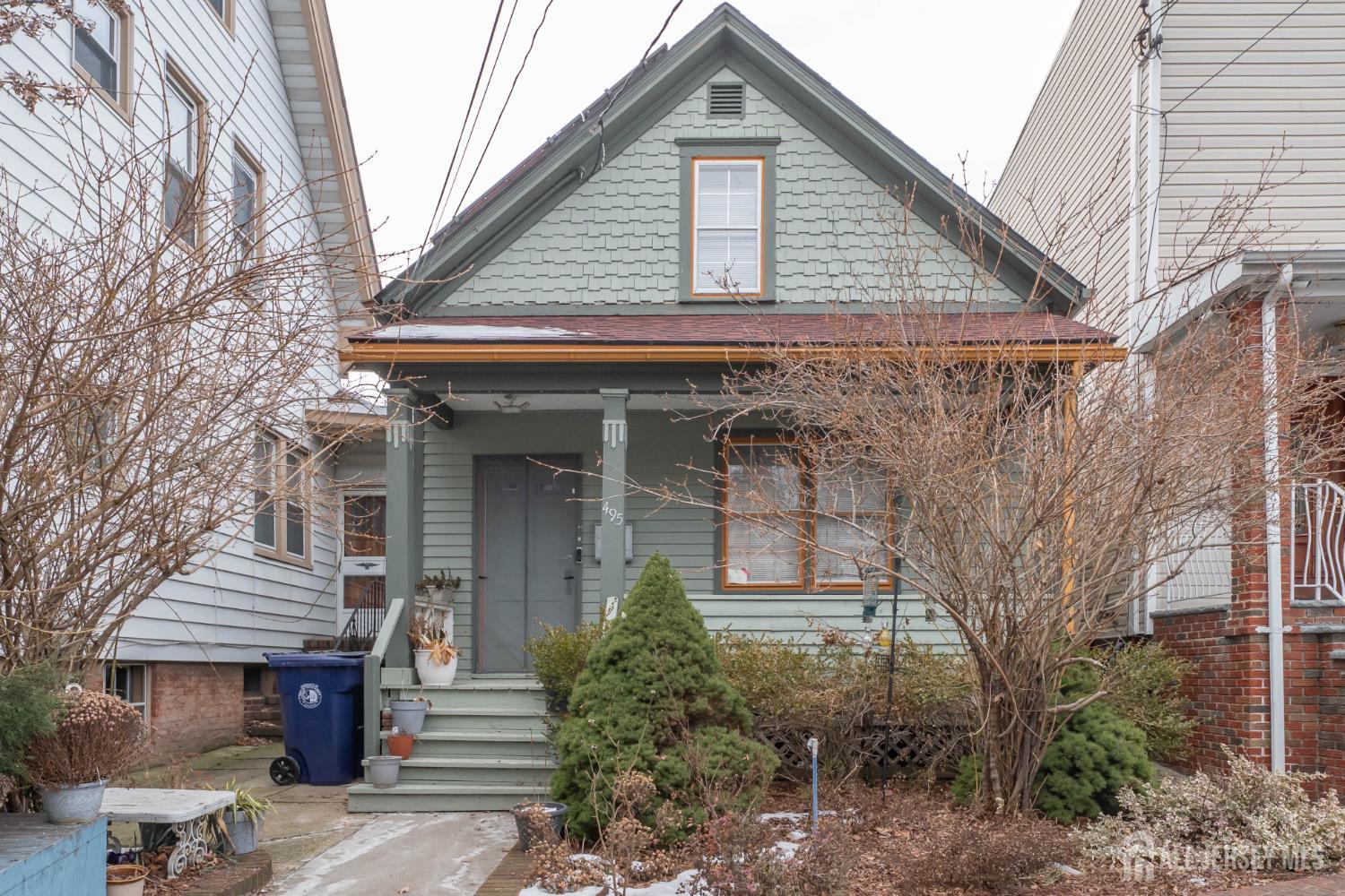 495 Amboy Avenue Perth Amboy NJ 08861