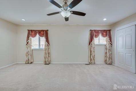 7 Lily Court Edison NJ 08820