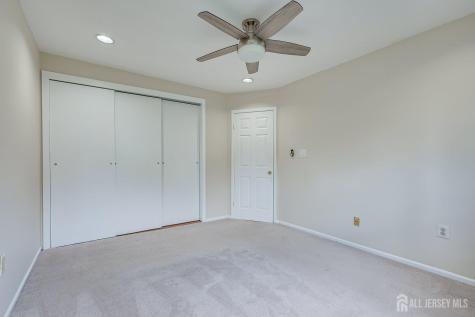 7 Lily Court Edison NJ 08820