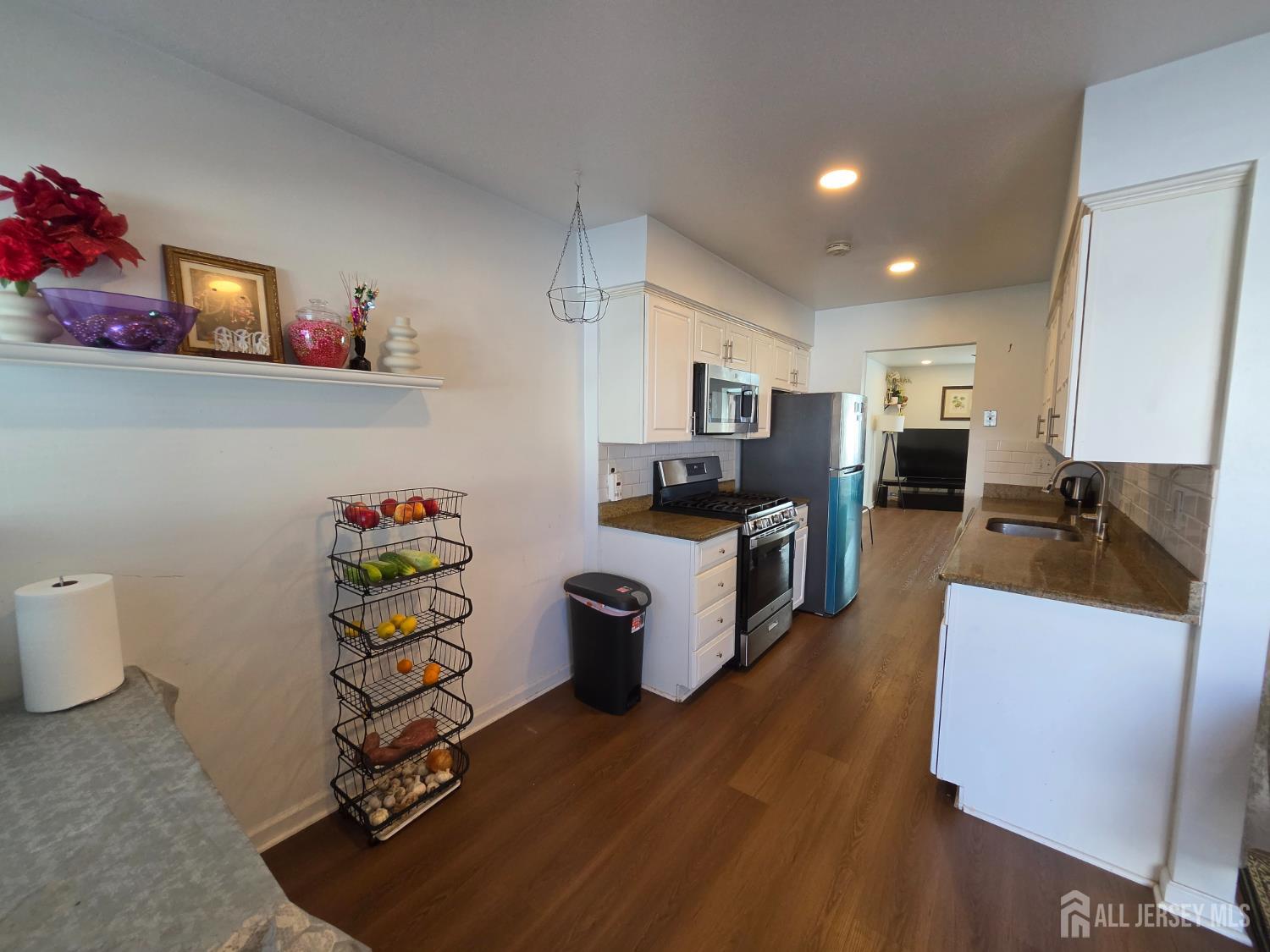 11-Q Quincy Circle South Brunswick NJ 08810