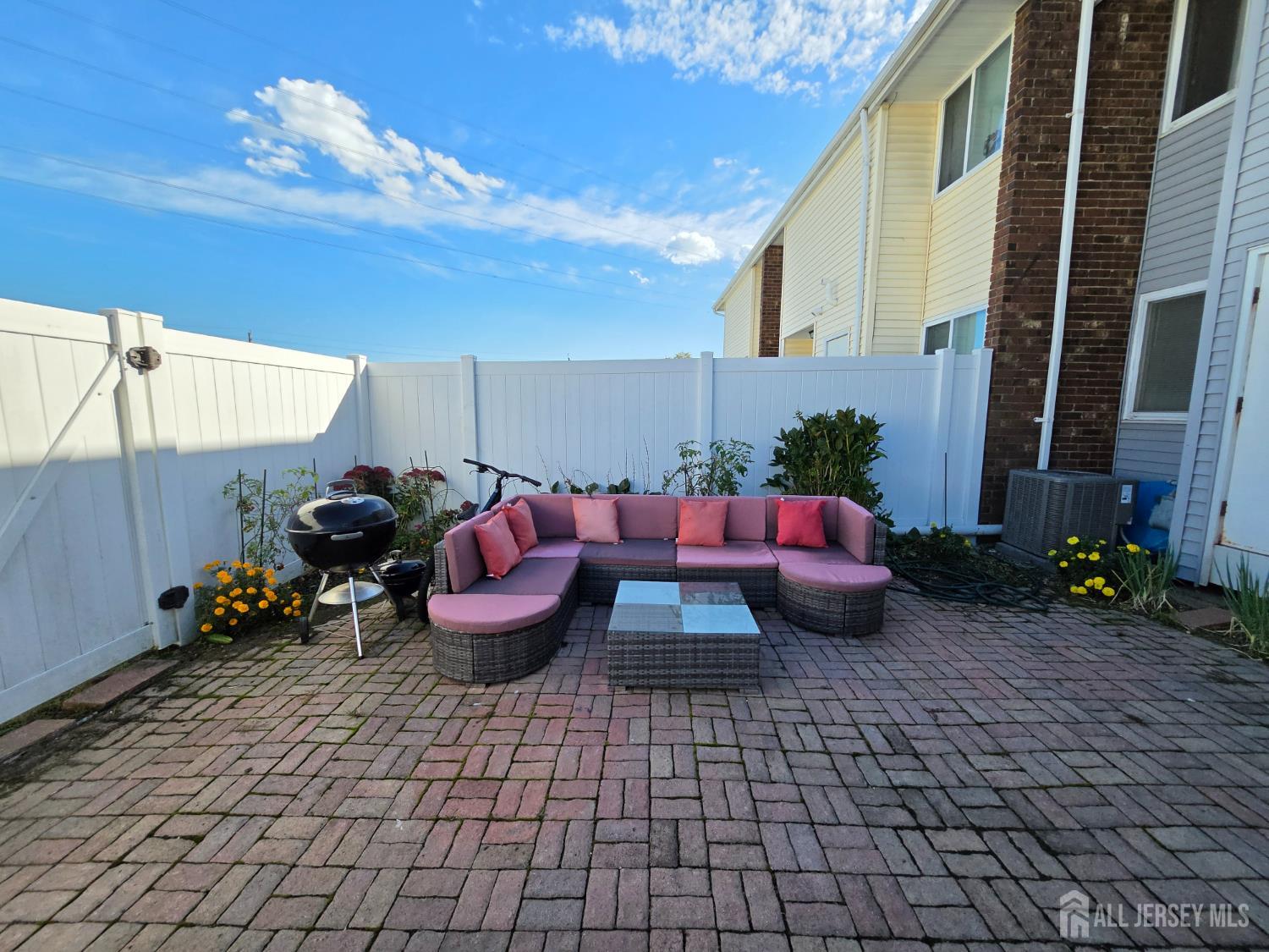 11-Q Quincy Circle South Brunswick NJ 08810