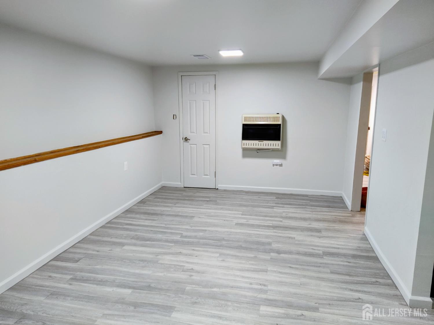 41 Claremont Avenue Colonia NJ 07067