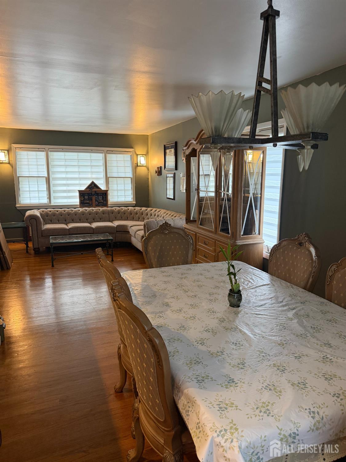 41 Claremont Avenue Colonia NJ 07067
