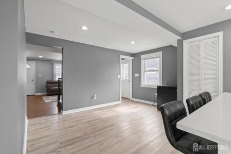 429 1st Street Middlesex NJ 08846