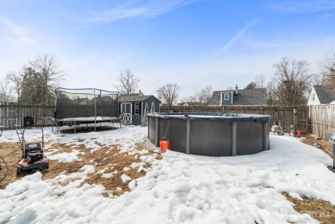 429 1st Street Middlesex NJ 08846