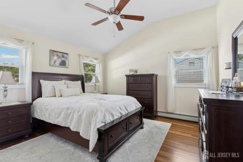 16 Neptune Place Colonia NJ 07067
