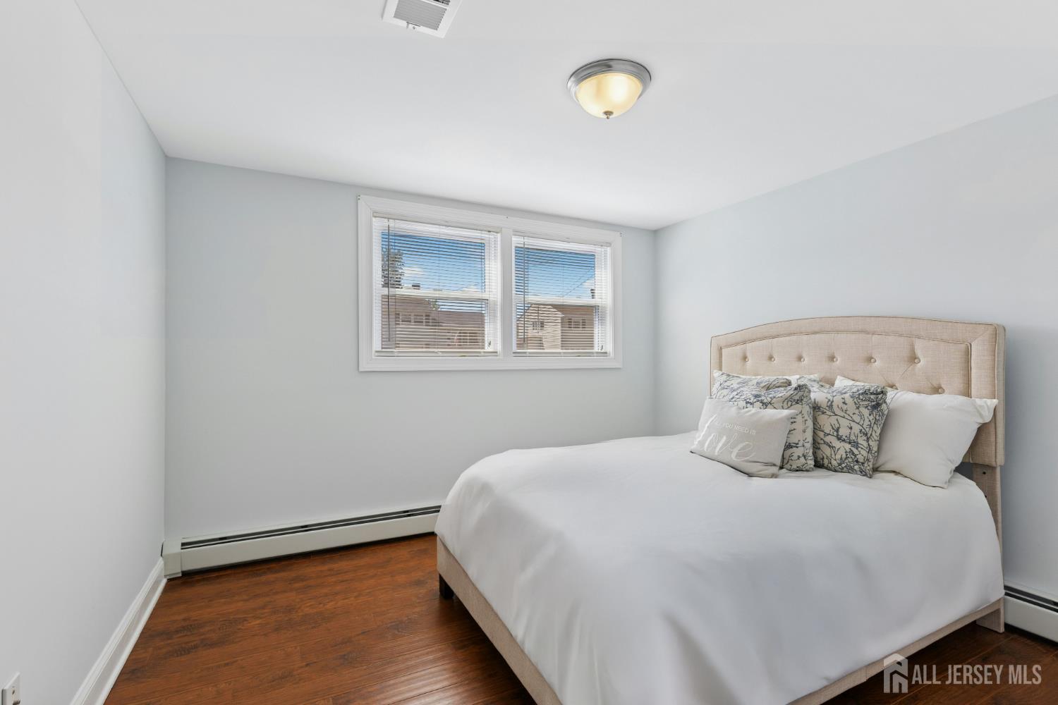 16 Neptune Place Colonia NJ 07067