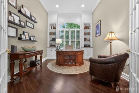 4 Mayflower Court Franklin Twsp NJ 08873