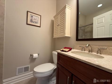 4 Mayflower Court Franklin Twsp NJ 08873