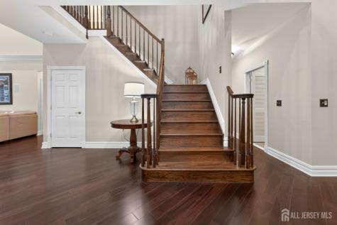 4 Mayflower Court Franklin Twsp NJ 08873