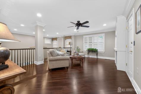 4 Mayflower Court Franklin Twsp NJ 08873