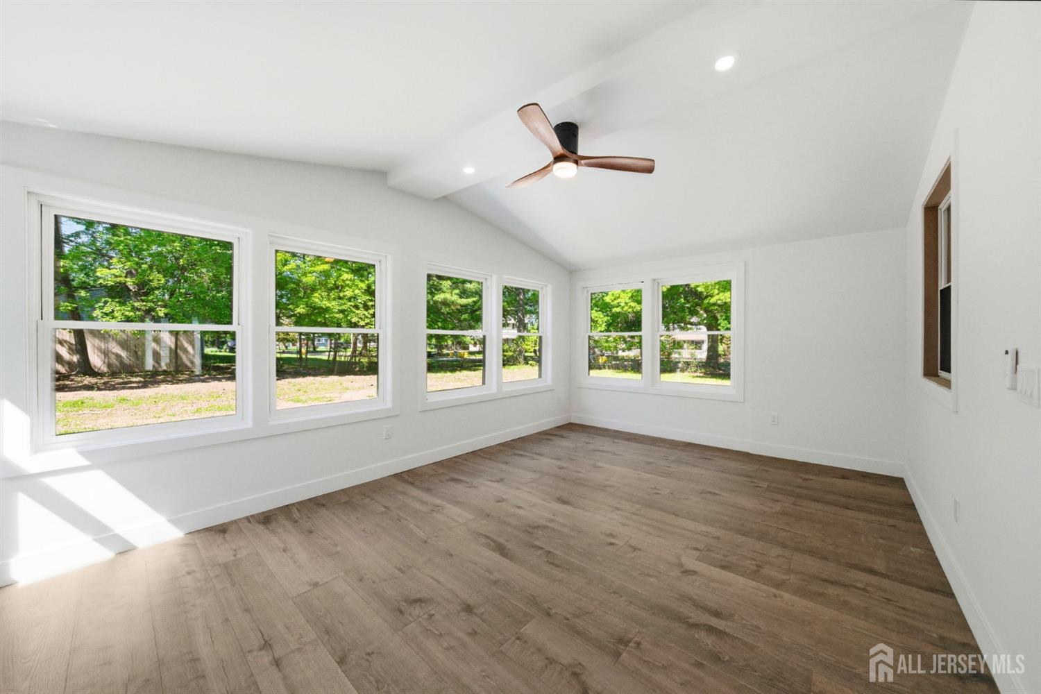 3 Tyne Court South Brunswick NJ 08824