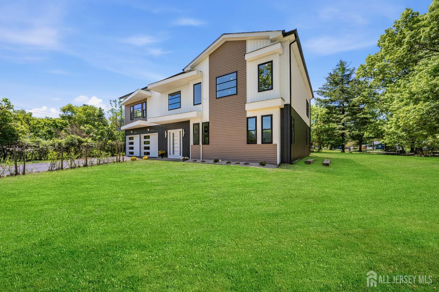 3 Tyne Court South Brunswick NJ 08824