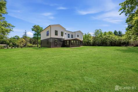 3 Tyne Court South Brunswick NJ 08824