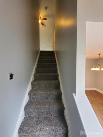 102 Lawrence Lane New Brunswick NJ 08901