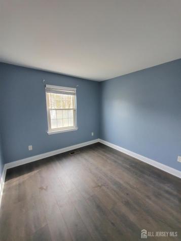 102 Lawrence Lane New Brunswick NJ 08901