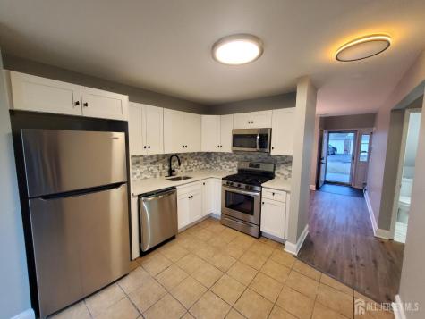 102 Lawrence Lane New Brunswick NJ 08901