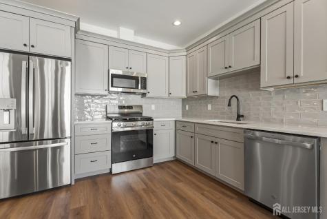 123 Teeple Place South Plainfield NJ 07080