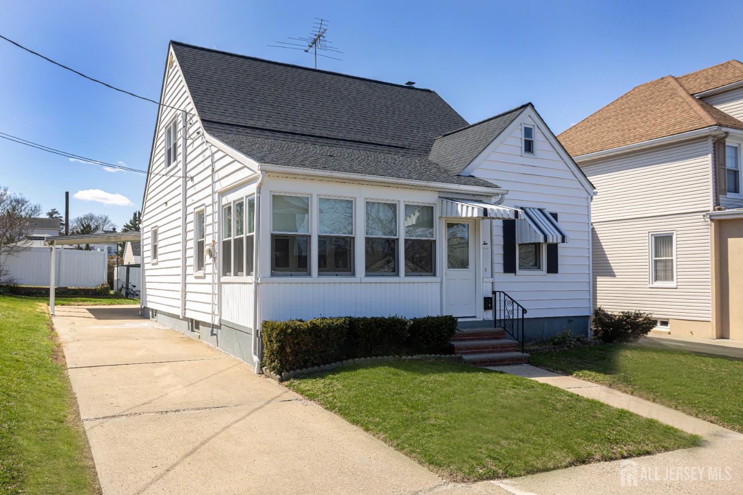 2 John Street South River NJ 08882