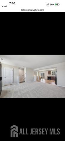 60 Rowand Way Clementon NJ 08021