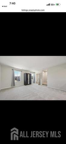 60 Rowand Way Clementon NJ 08021