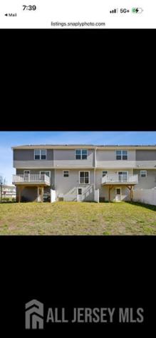 60 Rowand Way Clementon NJ 08021