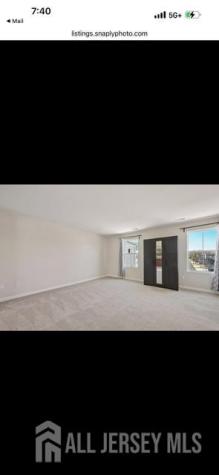 60 Rowand Way Clementon NJ 08021