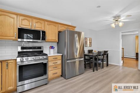 7 Griggs Road Cranbury NJ 08512