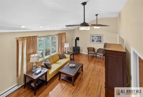 7 Griggs Road Cranbury NJ 08512