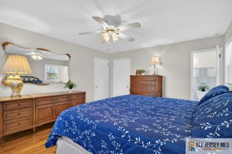 7 Griggs Road Cranbury NJ 08512