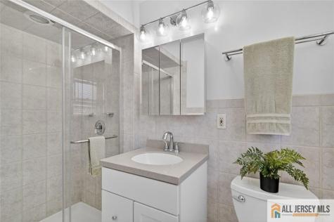 7 Griggs Road Cranbury NJ 08512