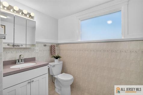 7 Griggs Road Cranbury NJ 08512