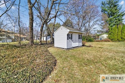 7 Griggs Road Cranbury NJ 08512