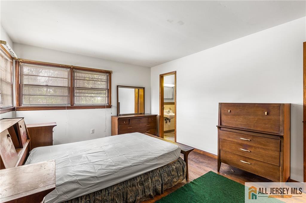 713 Lincoln Drive Perth Amboy NJ 08861