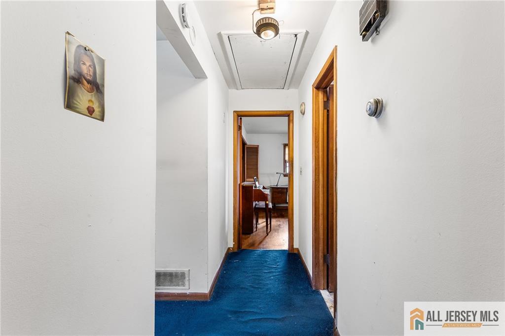713 Lincoln Drive Perth Amboy NJ 08861