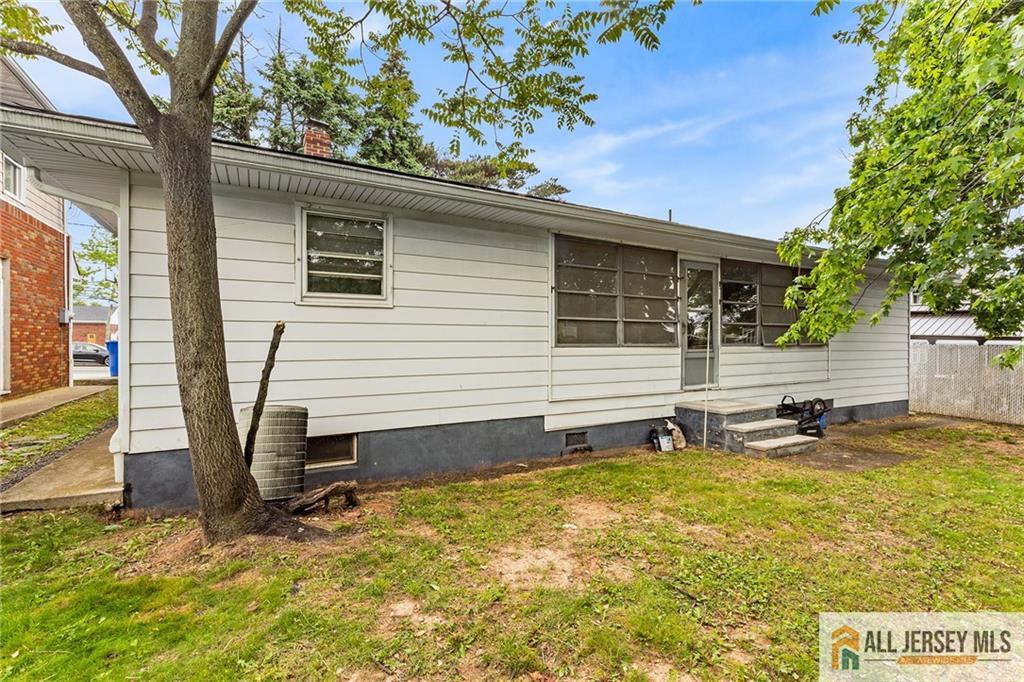 713 Lincoln Drive Perth Amboy NJ 08861