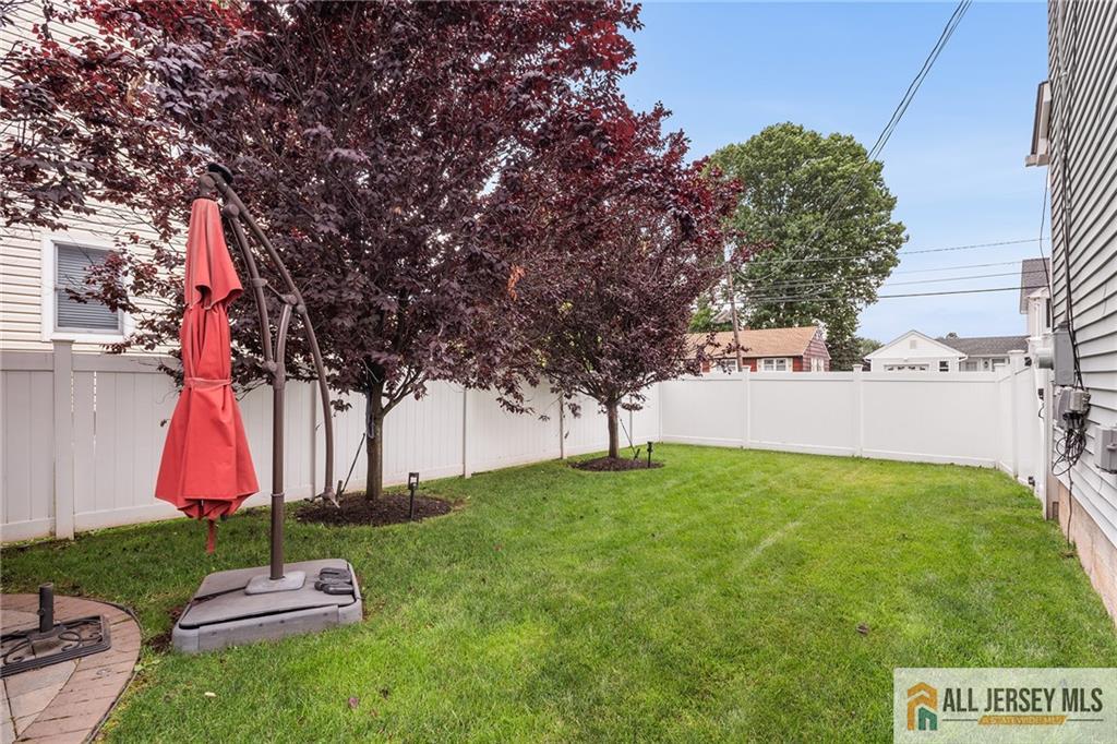 32 E Summit Avenue Sewaren NJ 07077