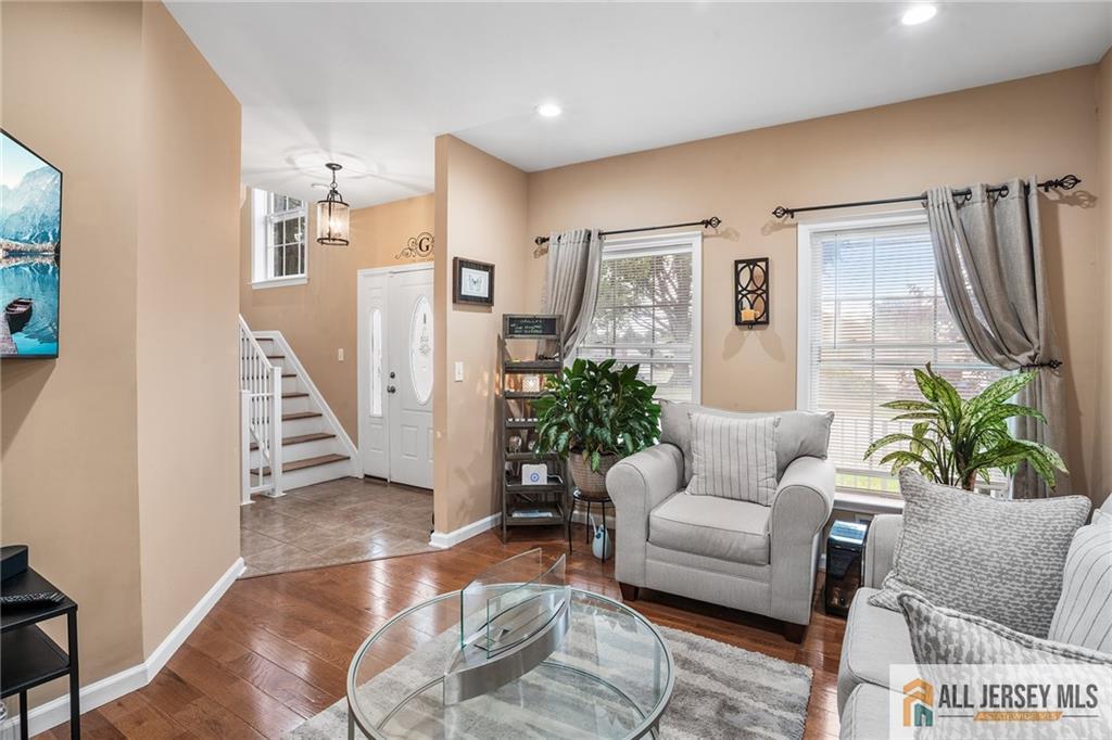 32 E Summit Avenue Sewaren NJ 07077