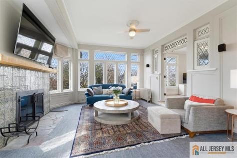 56 Oak Avenue Metuchen NJ 08840